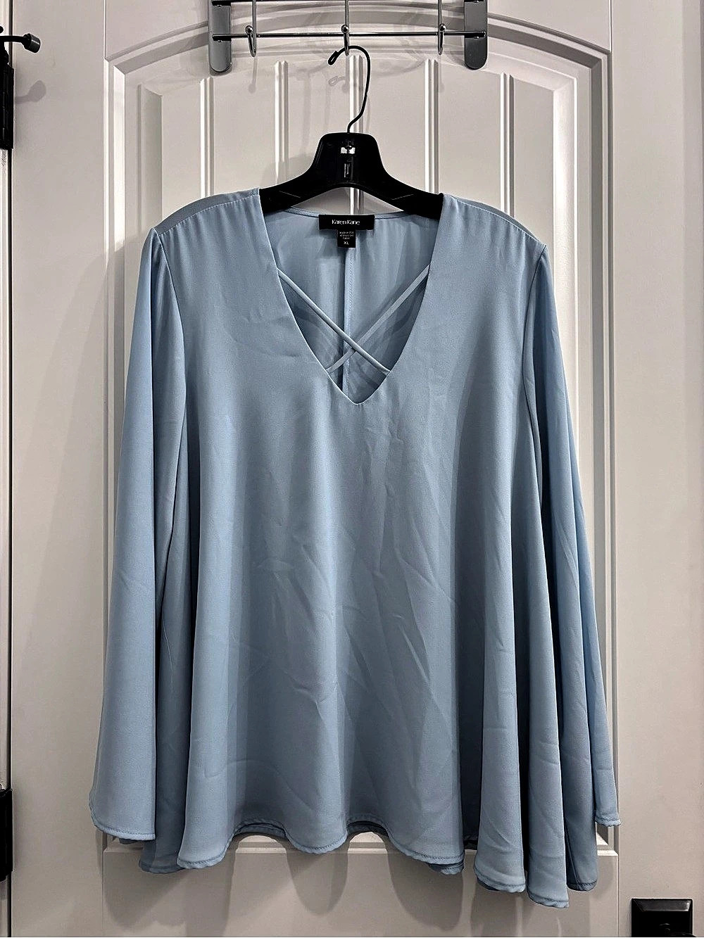 Karen Kane Women's Long Sleeve V-Neck Blouse in Blue Size XL